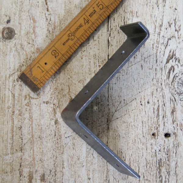 Shelf Bracket 'Utility' Angled Medium Steel Lip 6" x 6"