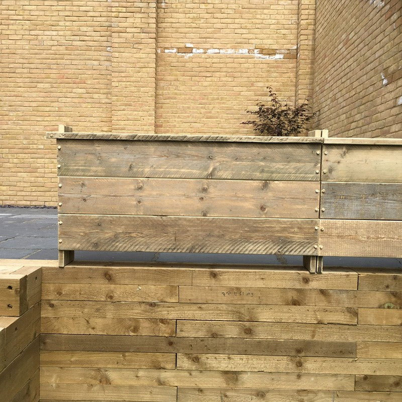 Raised Wooden Planter Screen - Garden Furniture