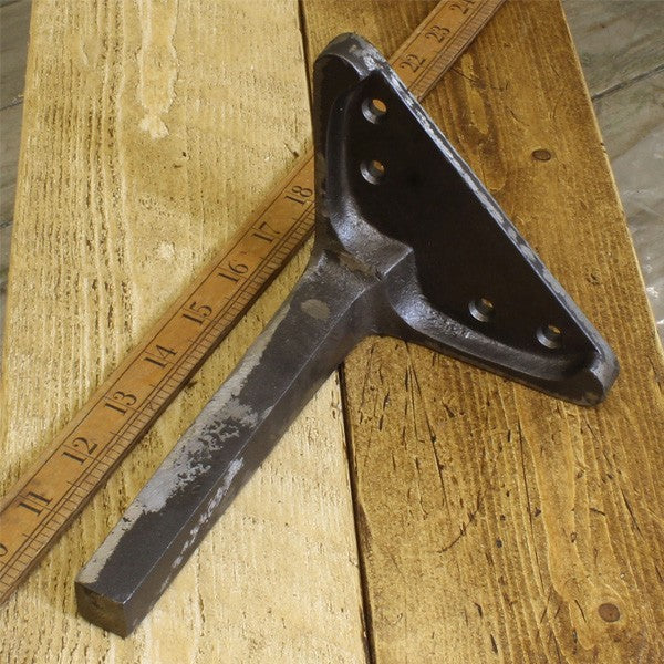Furniture Leg Amalfi Cast Antique Iron 180mm